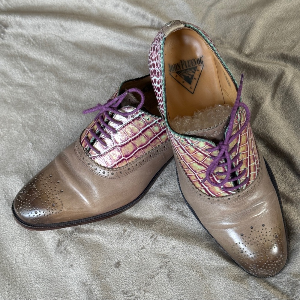 John Fluevog DAMASCUS
CLASSIC BROGUED OXFORD in grey & purple croc size Womens 8